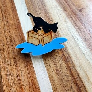 Cat Brooch